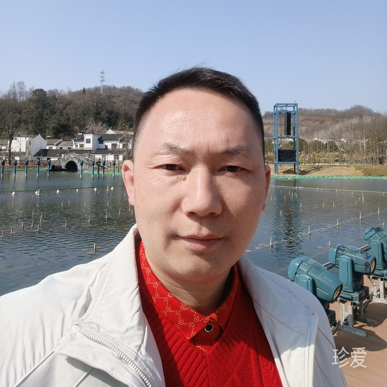 蔚蓝太空官