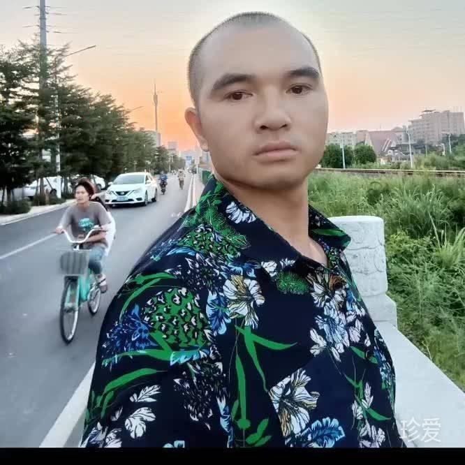 找現(xiàn)實的老婆