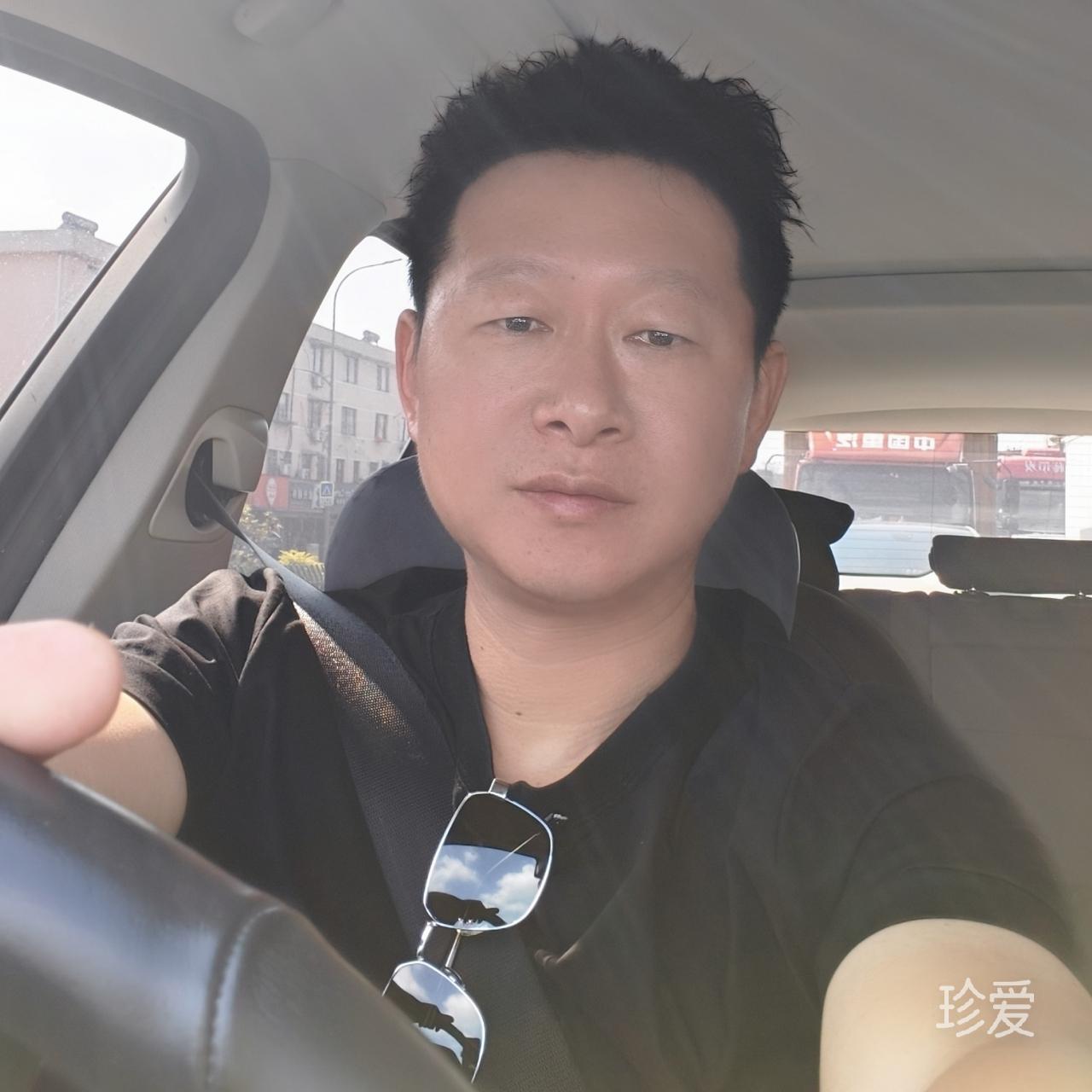 刚刚