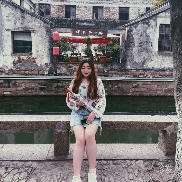 你我山巔自相逢