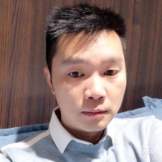 散一地暖陽(yáng)