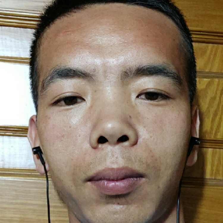 孤独的我在等待