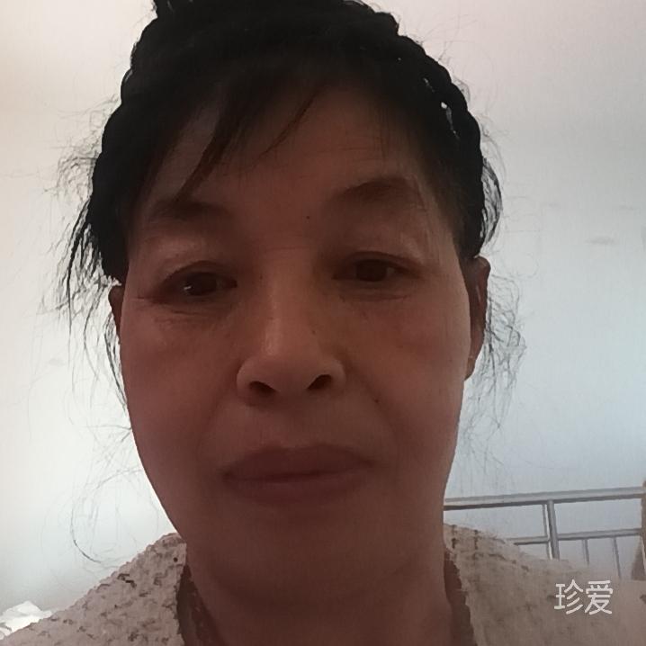 阳光明媚