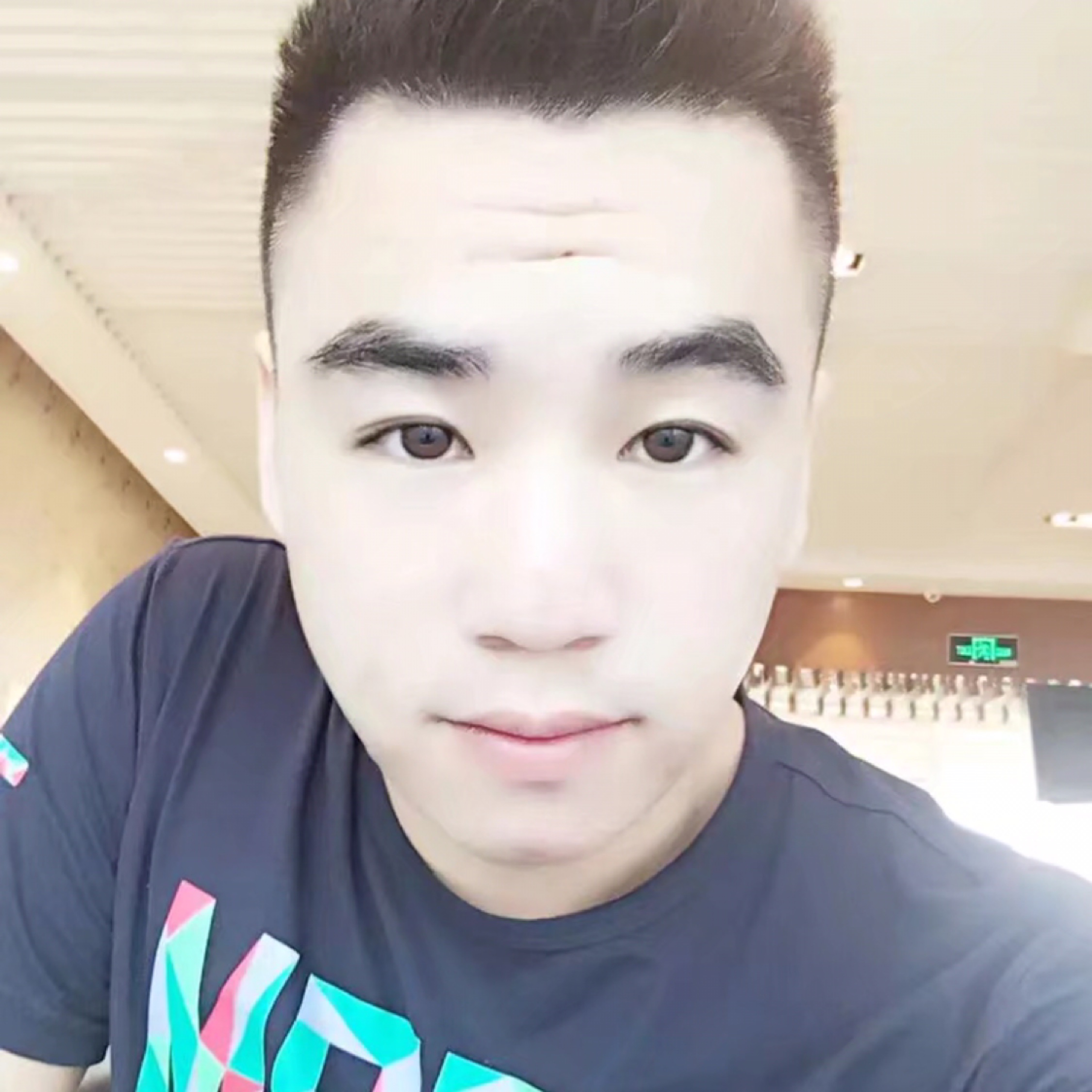 現(xiàn)在不愛說話