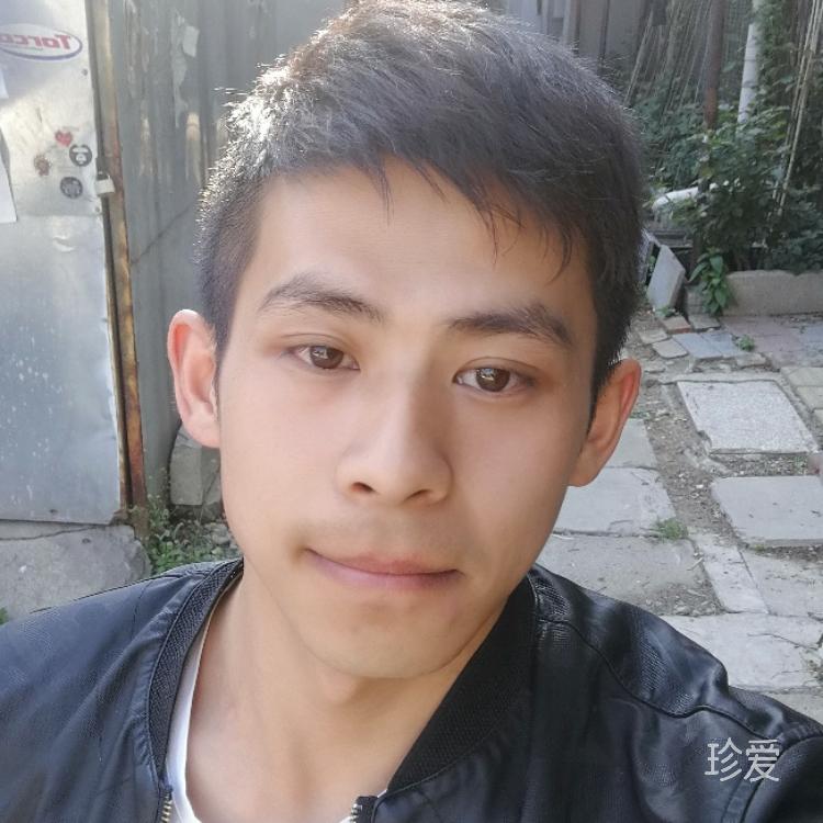 我是一颗小石头