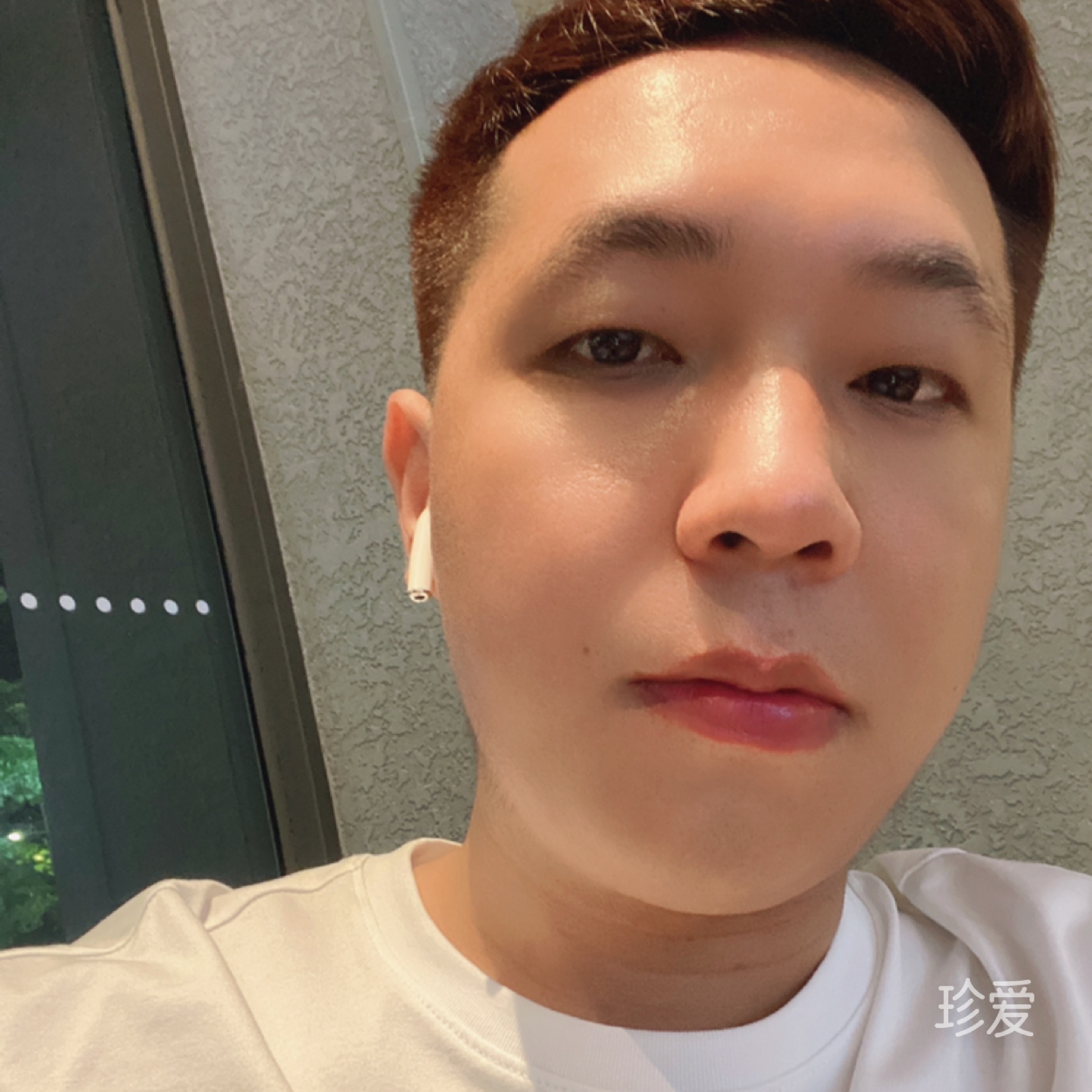 笑問(wèn)人間誰(shuí)是客