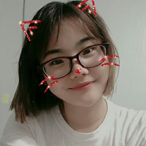 陽光下的小雛菊