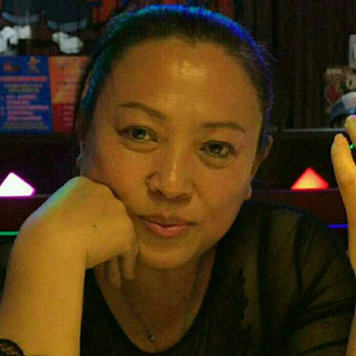 醉臥伊人膝孫箐憶