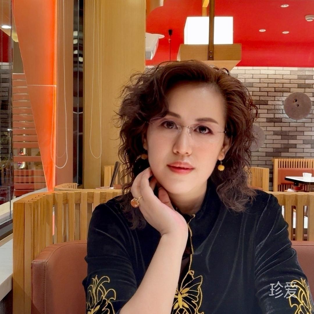 阳光明媚