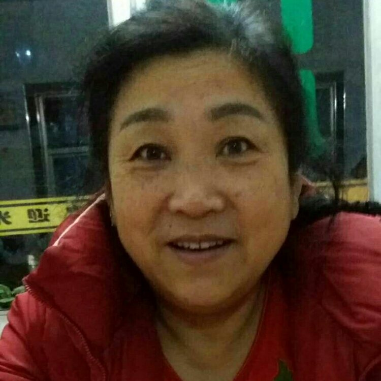 怕黑的女人