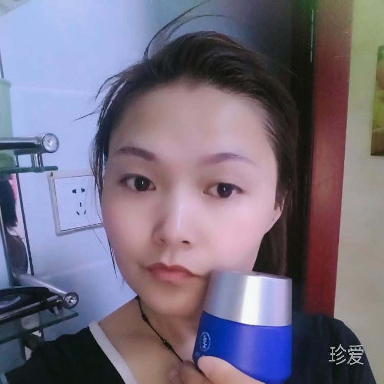 夜空下的星星