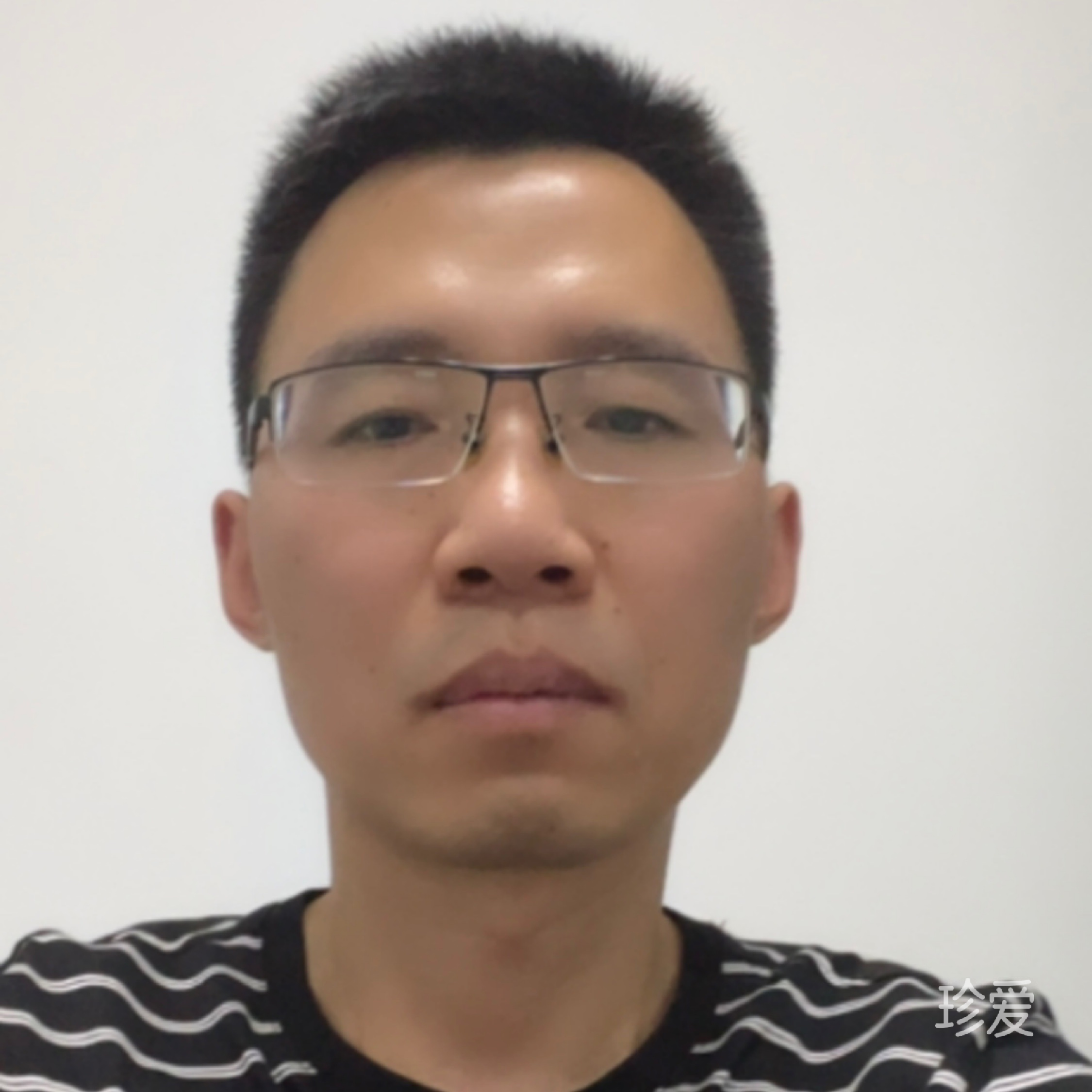 有點顯年輕的大叔