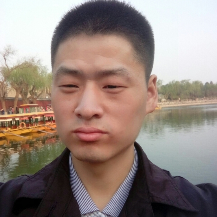 前路坎坷不言弃