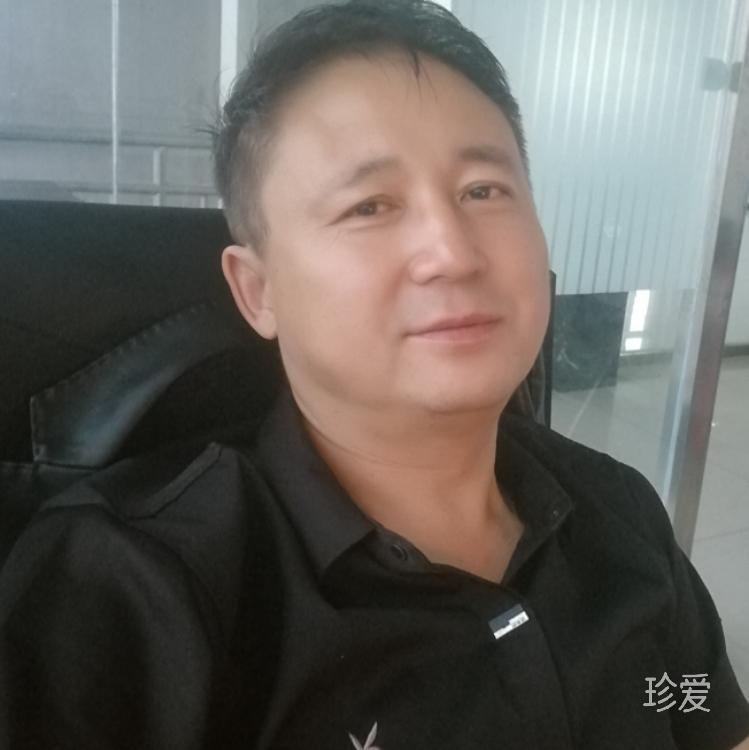 穩(wěn)重幽默梁山伯