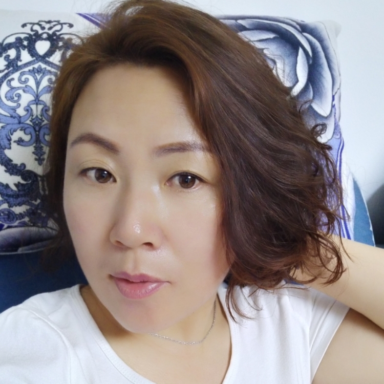 自信女人