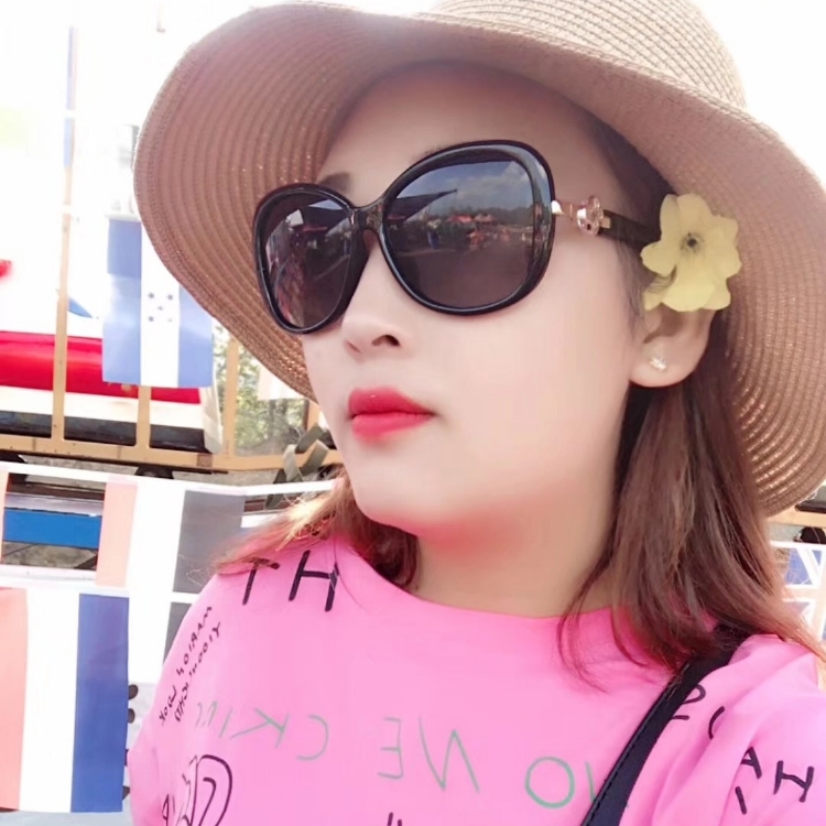 一米五六的小可愛