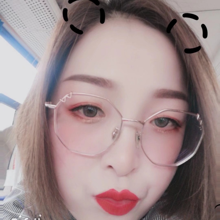 喜歡陽光的小女人