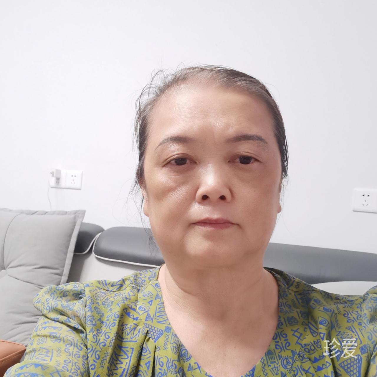 芙蓉凋零赏蔷薇