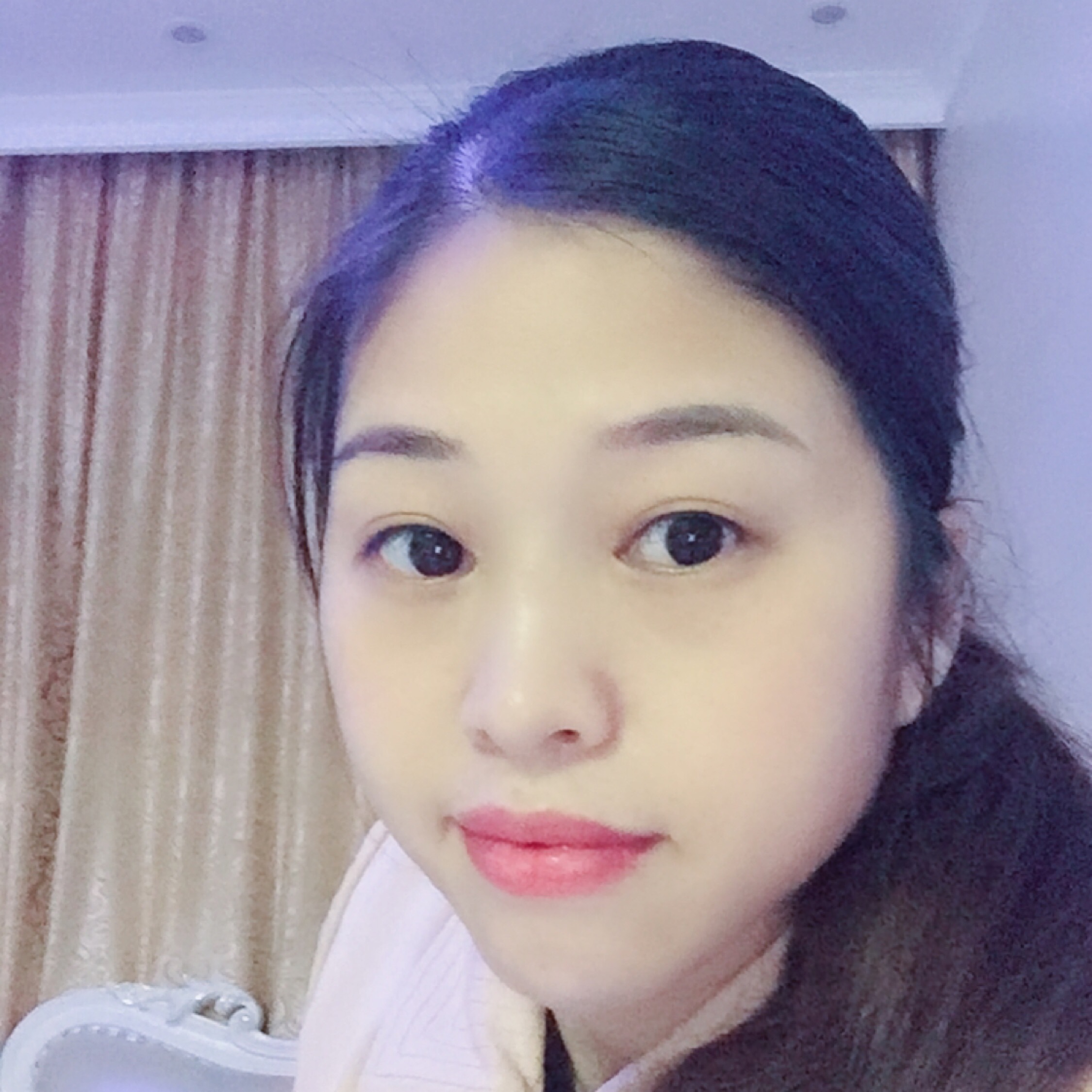 咫尺天涯