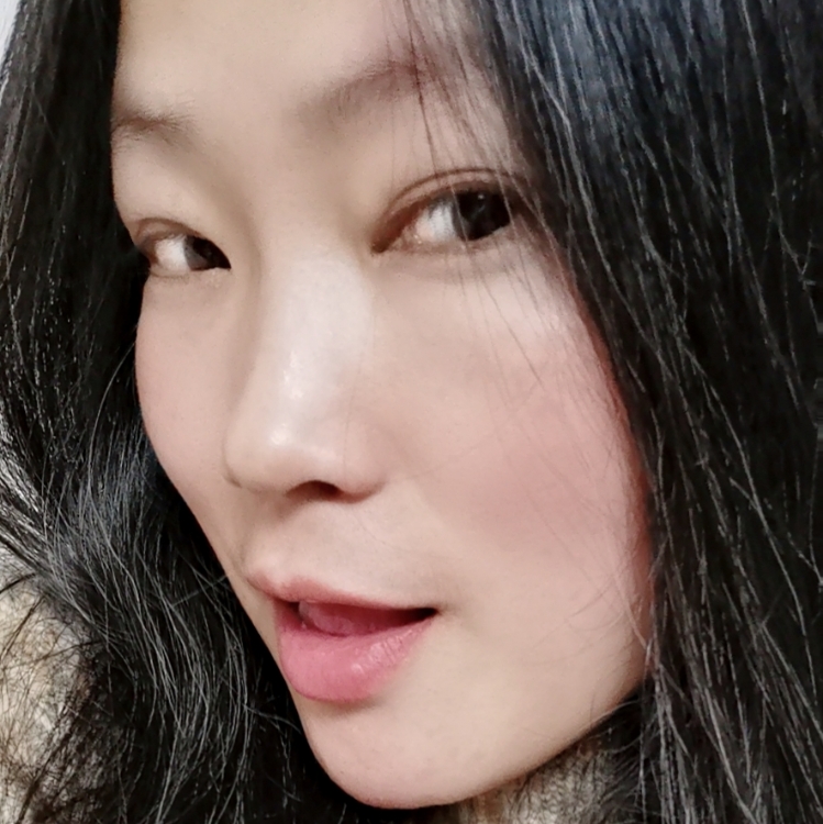 找個(gè)肩膀靠靠