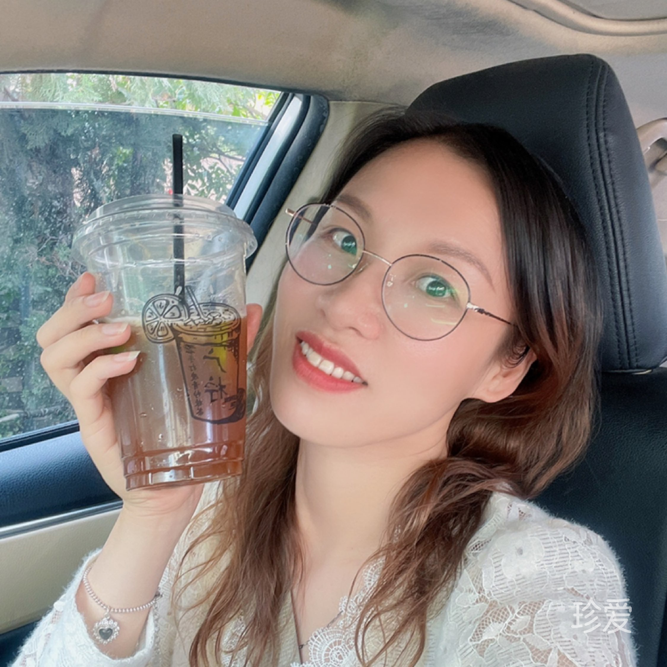 在你的世界里路过