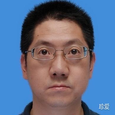 风雨中跑者