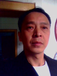 再回首