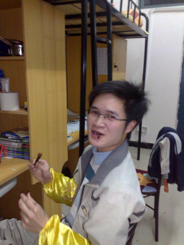 真心维依