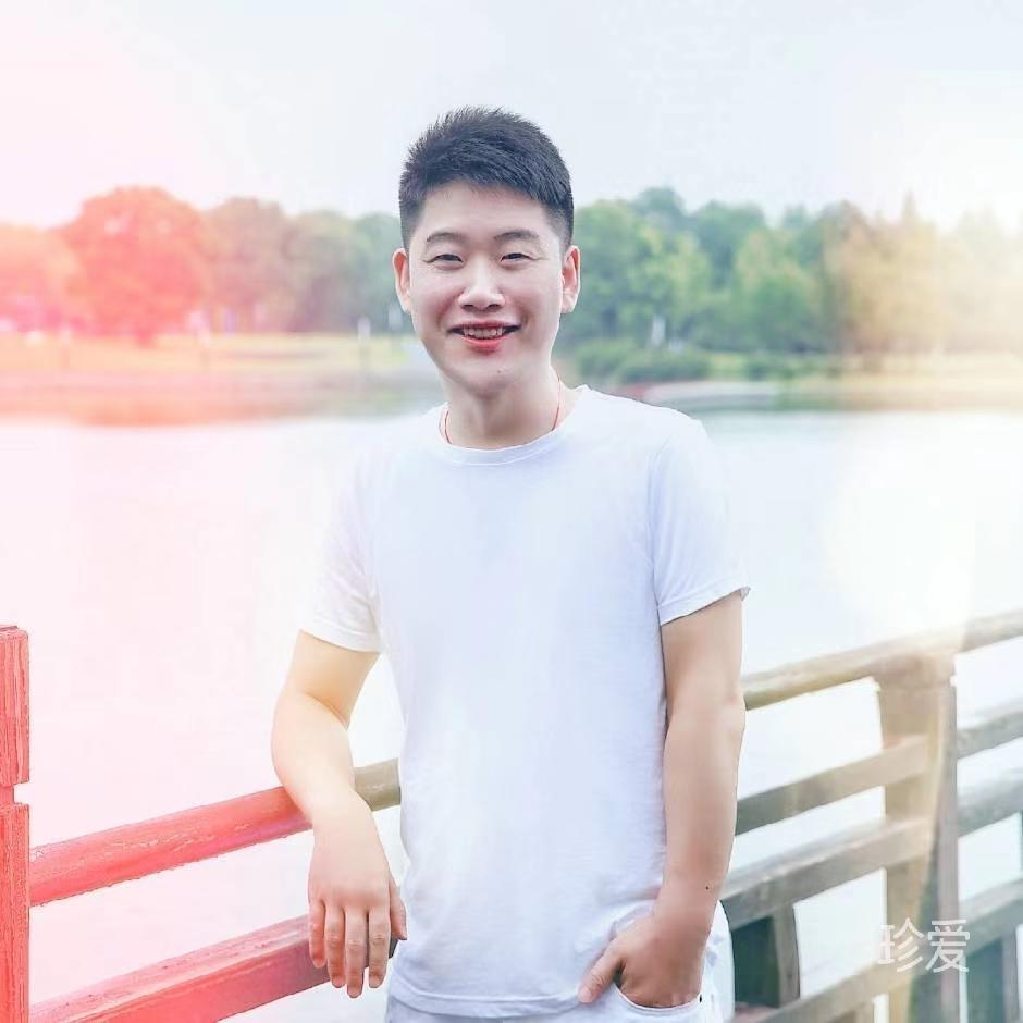 又爱又恨的大猪蹄