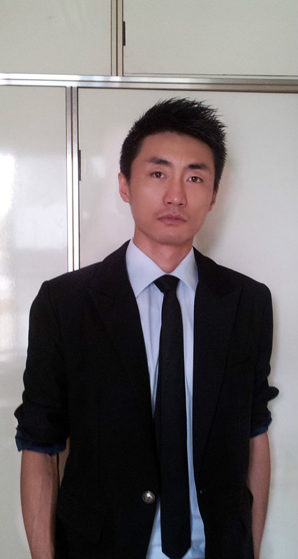 歇斯底里的吶喊