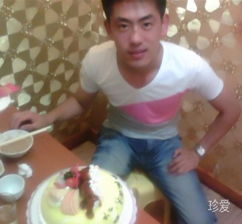 丶潇昂