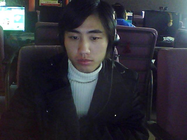 坐蜻蜓上月亮