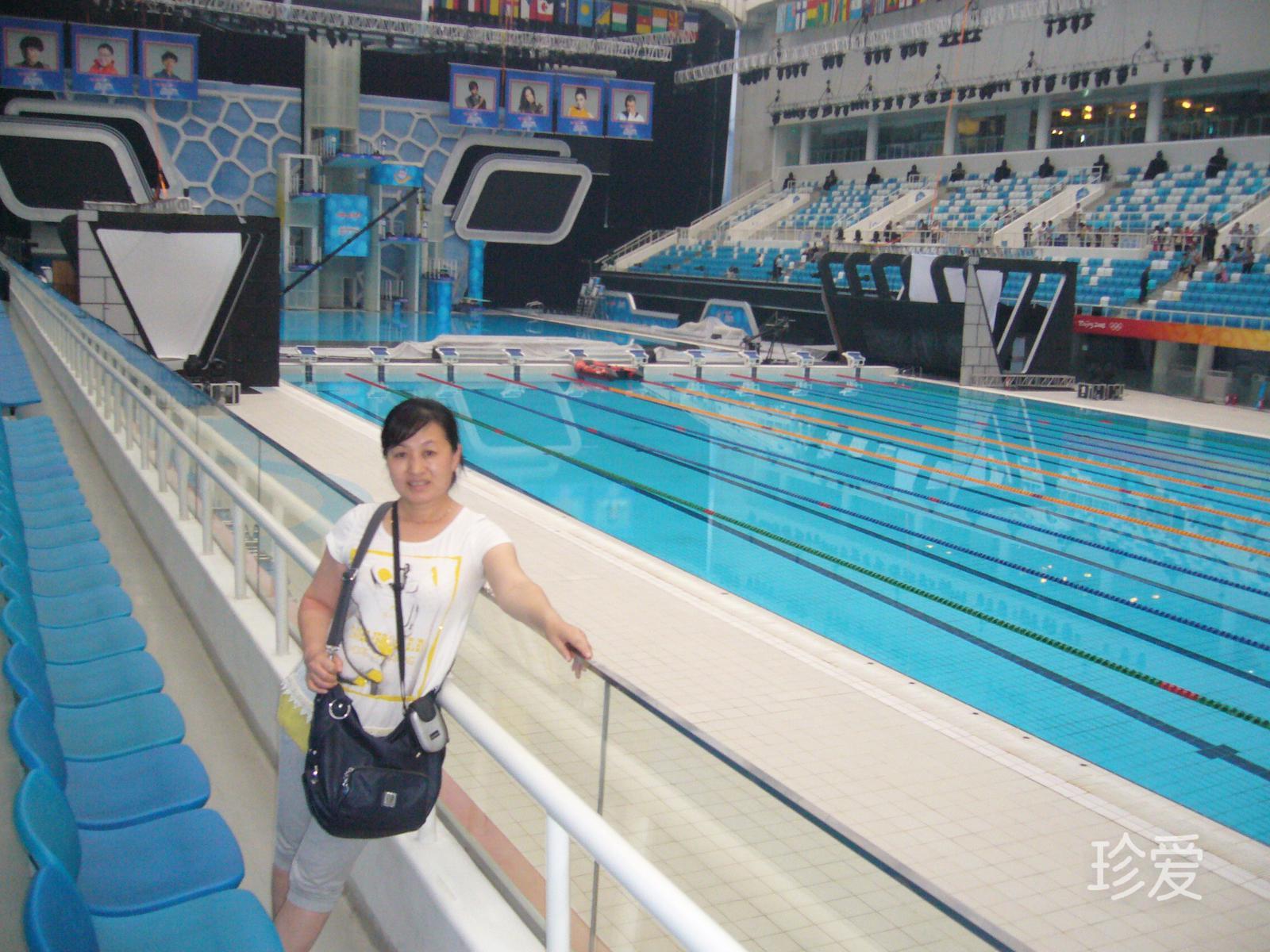 側(cè)耳聽花開