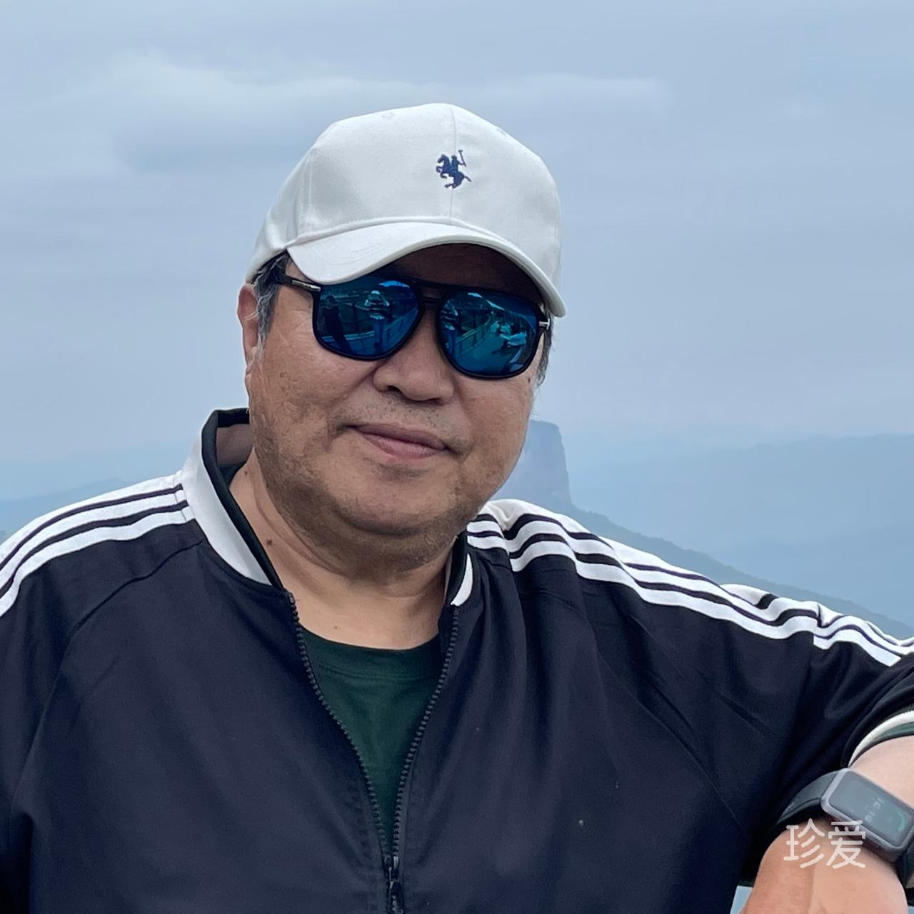 窗前明月
