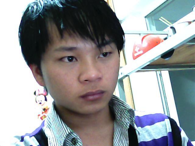 低调╭ァ小星