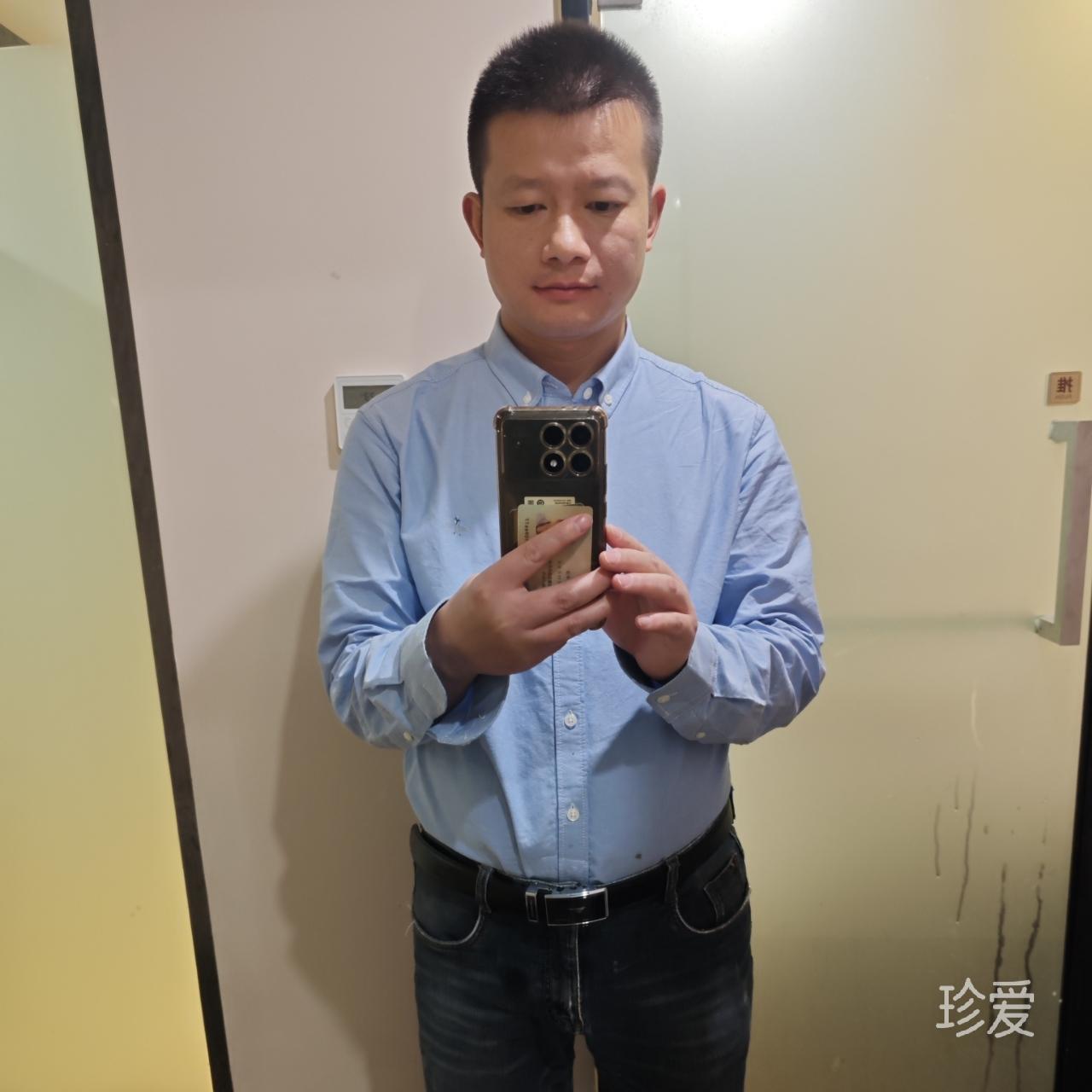 牵着你的右手