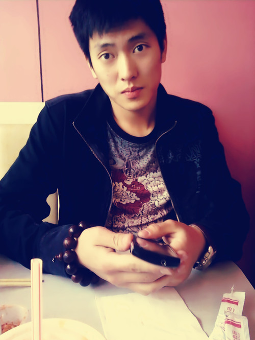 嘿嘿嘿嘿的一天