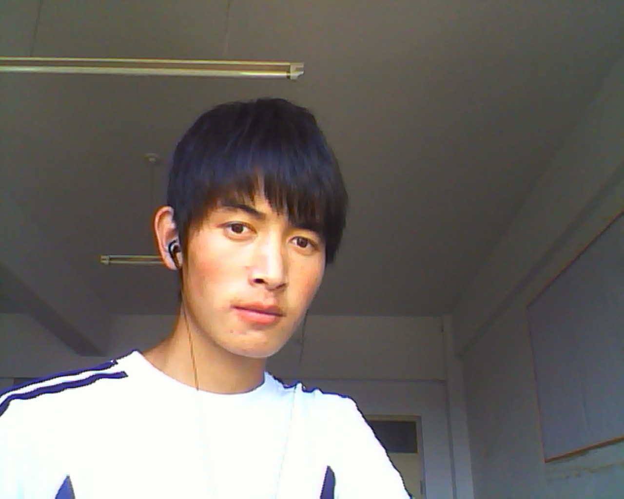 不對寂寞說珍惜