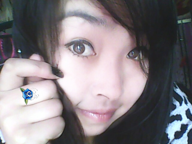 噓，安靜‖丫頭