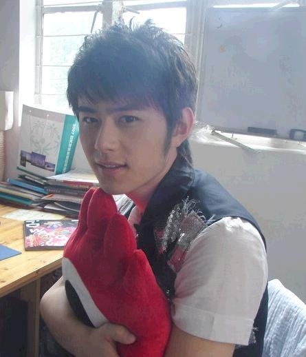 秋風(fēng)悲畫扇