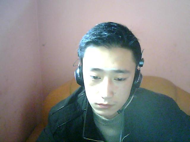 小樓一夜聽春雨