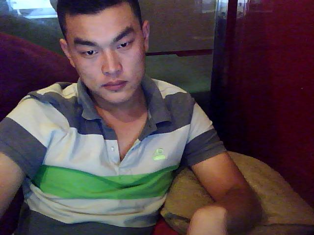 我很簡單很大方