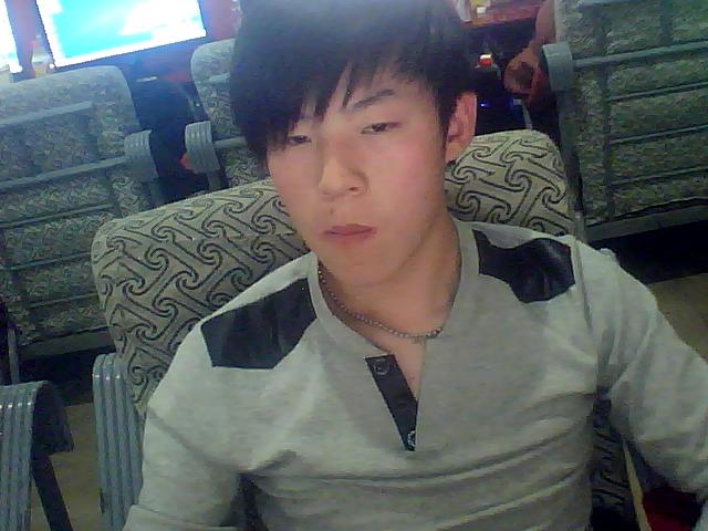  那一抹憂傷的笑