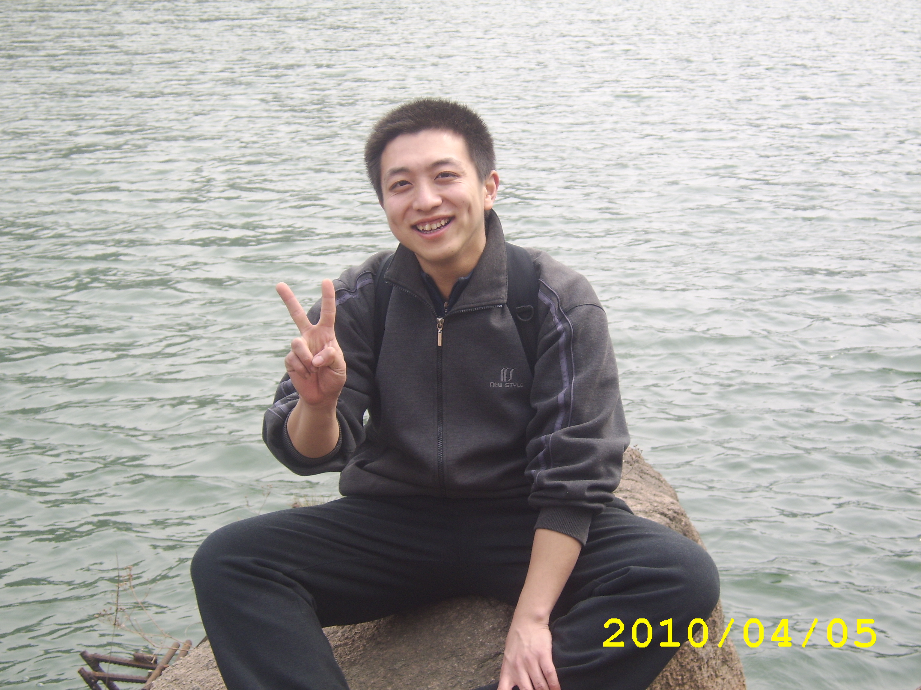 快乐的小炮灰