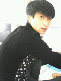 孤獨(dú)的背影