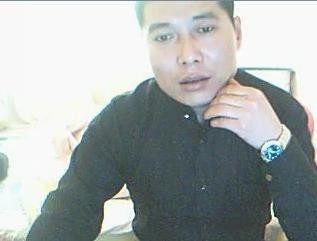 人生何處不相逢