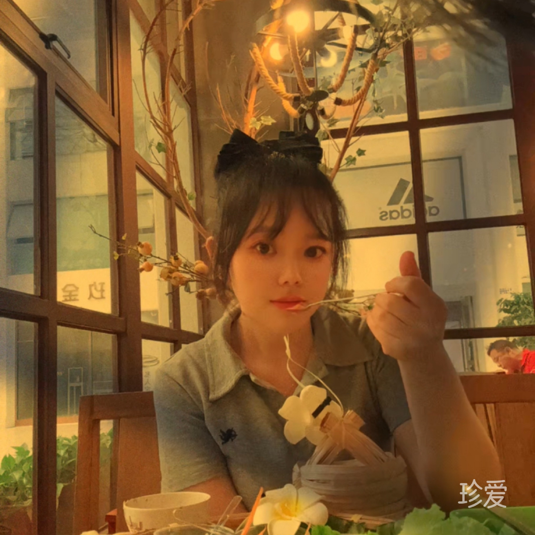 天上会飞的小鱼儿