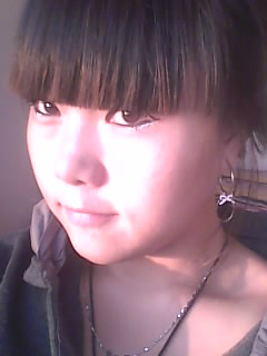 红酒烟蒂抚媚妆容