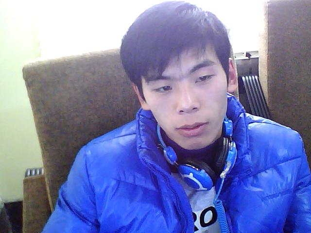奔三