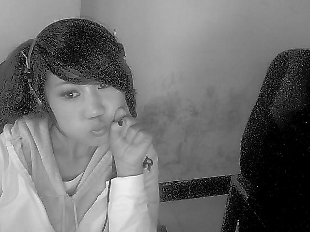 花非花、非他为他